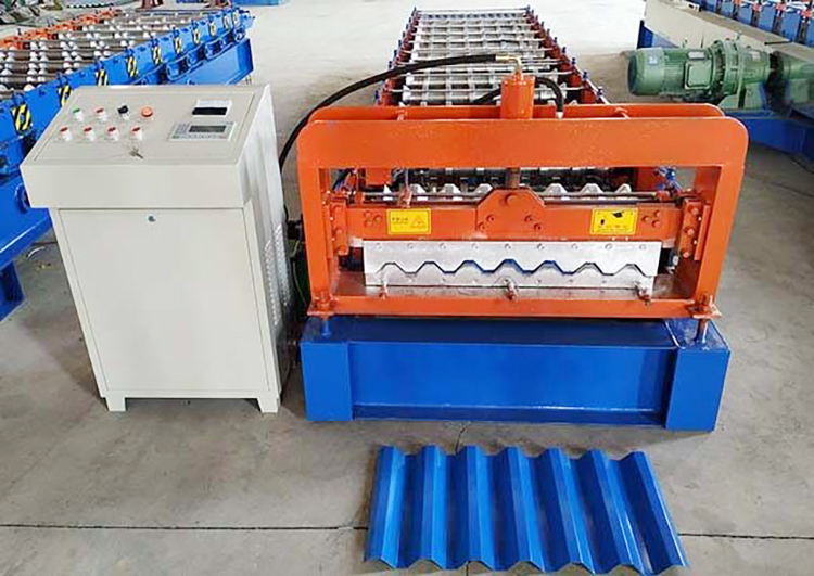 Foglio di progettazione del profilo del tetto popolare Matal Roll Forming Machine