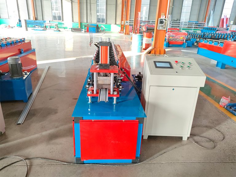 Roller Shutter Door Roll Forming Machine1