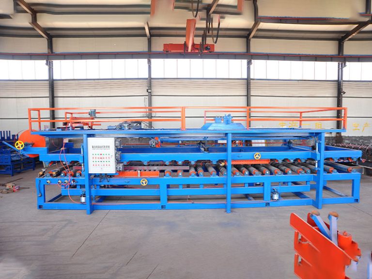 Sandwich Panel Roll Forming Machine1