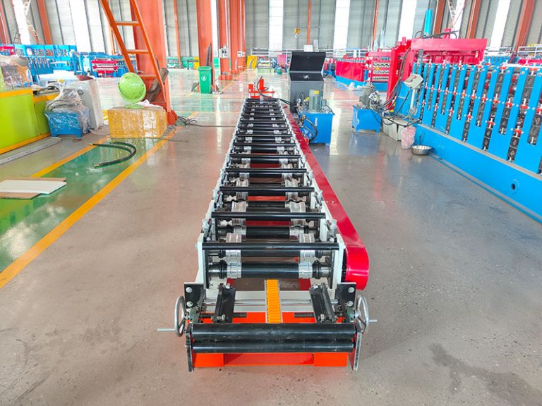 Self Lock Roll Forming Machine4