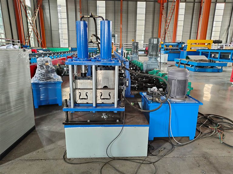 Shelf Storage Rack Roll Forming Machine4